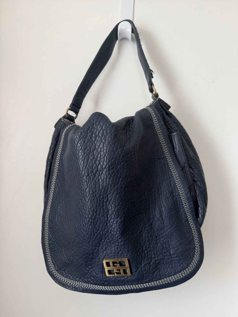 Gloria Ortiz blue shoulder bag 14" x 11" x 5,5"